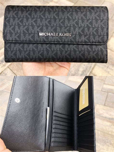 black michael kors jet set travel wallet